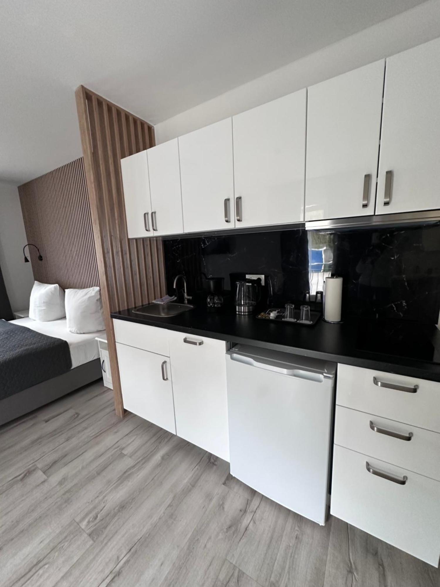 Lagom - Apartments An Der Barclays Arena ฮัมบูร์ก ภายนอก รูปภาพ